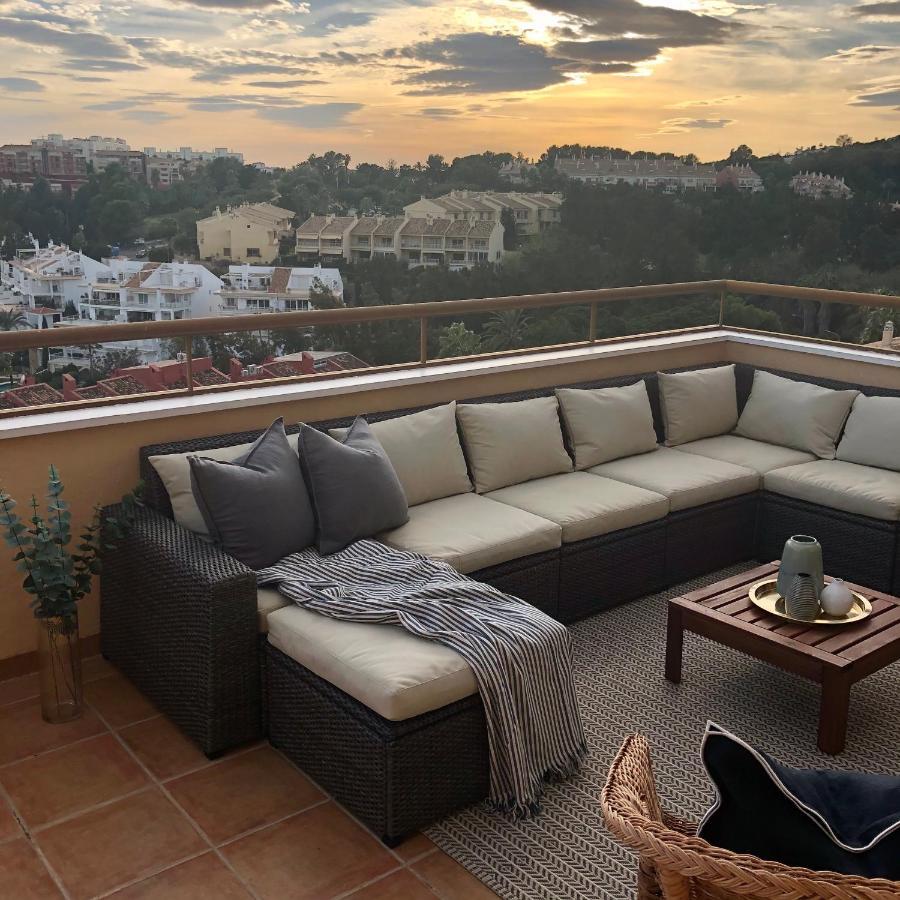 베날마데나코스타 Luxurious Duplex Penthouse With Golf And Sea Views 아파트 외부 사진